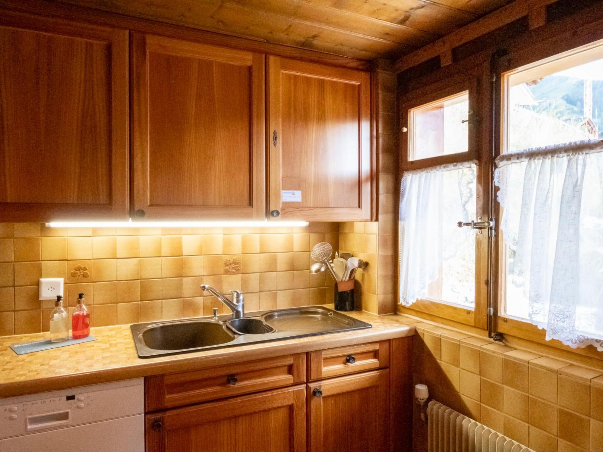 וורבייה Chalet La Pive By Interhome מראה חיצוני תמונה